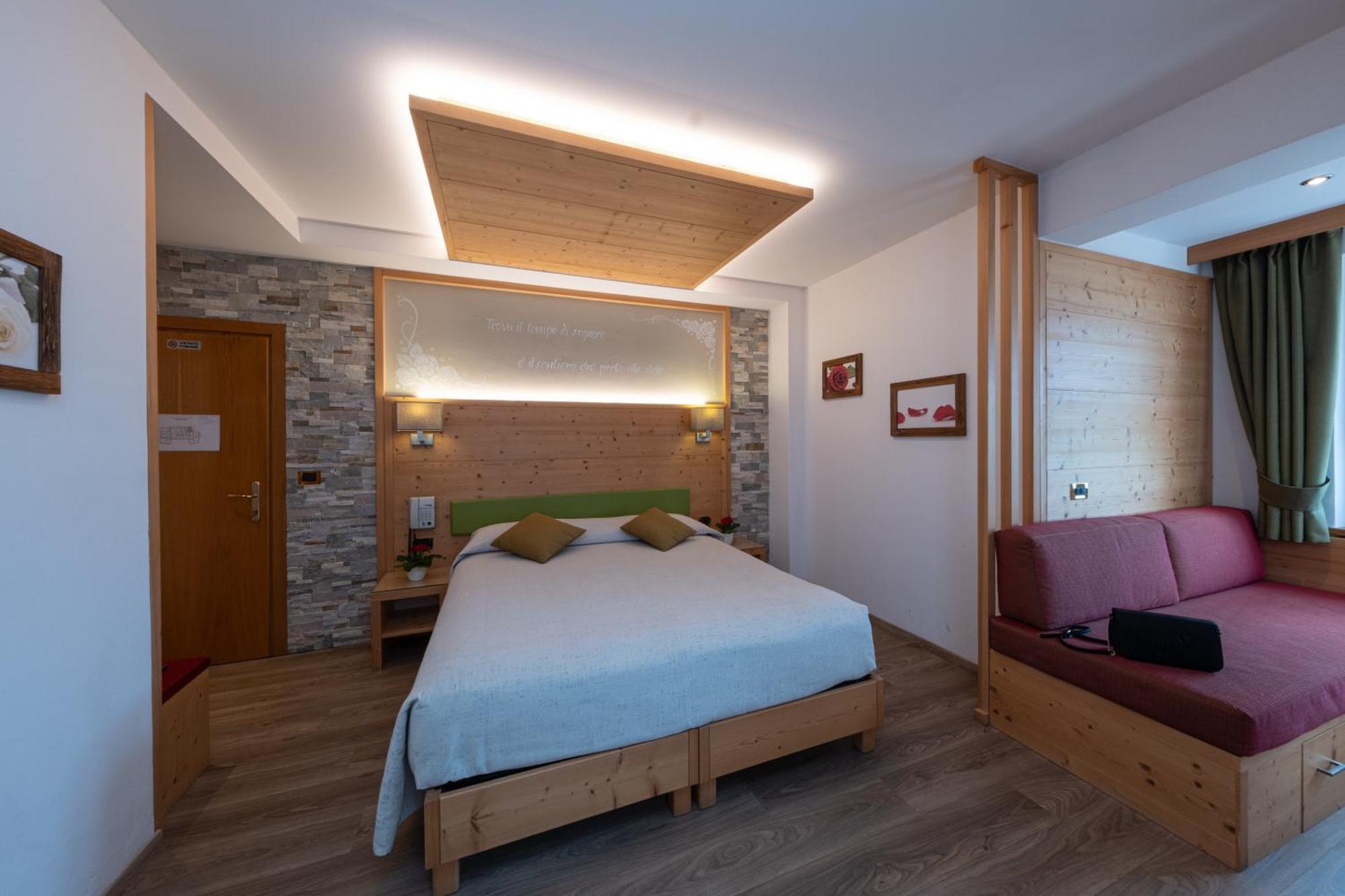 Hotel Bel Soggiorno Malosco Luaran gambar